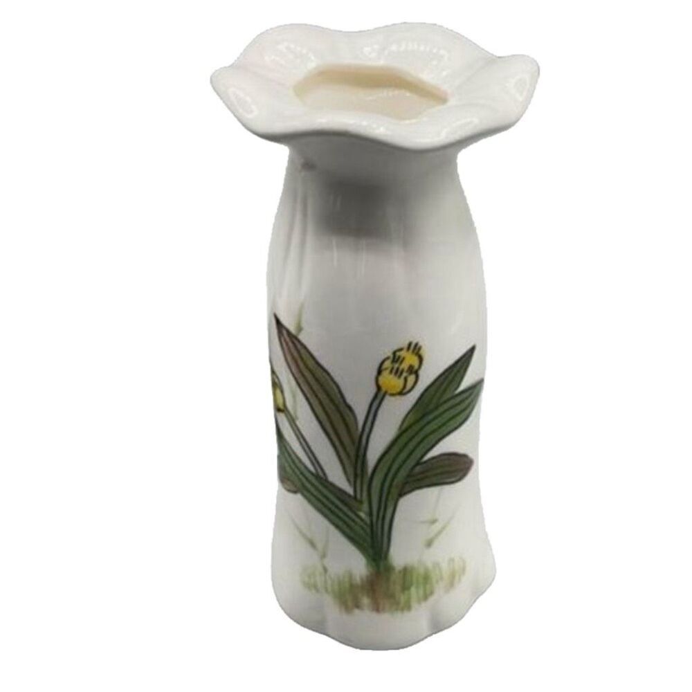 Vintage 1984 FTD 6:75” X3” wide yellow floral vase.